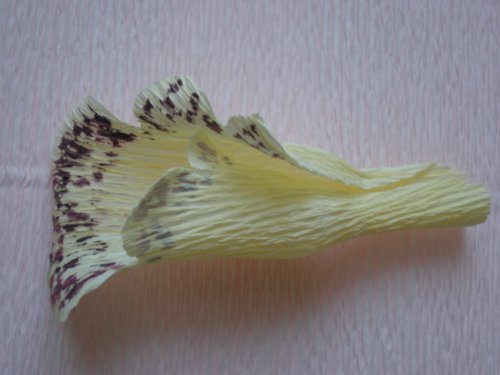 Поделка "Орхидея" из серии букеты из конфет.